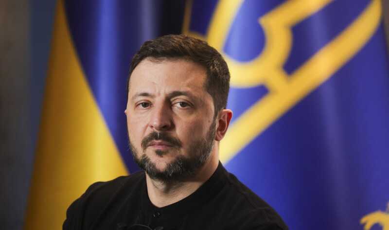 Зеленский предупредил о возможных провокациях со стороны России в День Победы