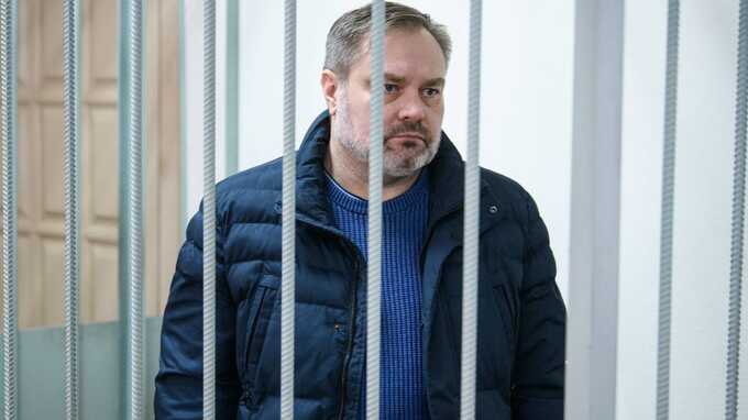 Бывший глава Дегтярска, признанный виновным в коррупции, просит о направлении на "СВО"