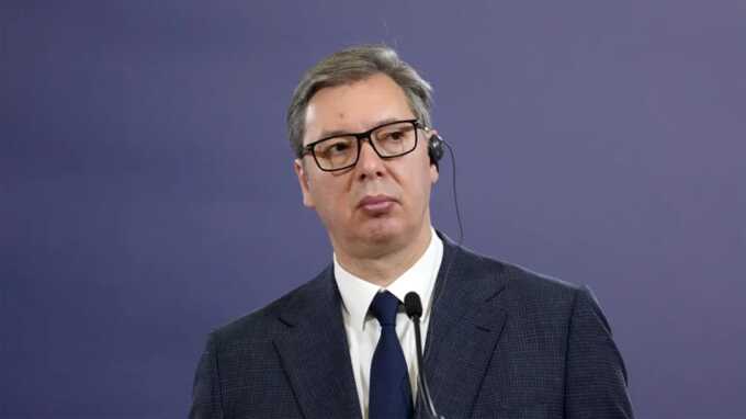 Президент Сербии Вучич прервал полёт — самолёт приземлился в Азербайджане