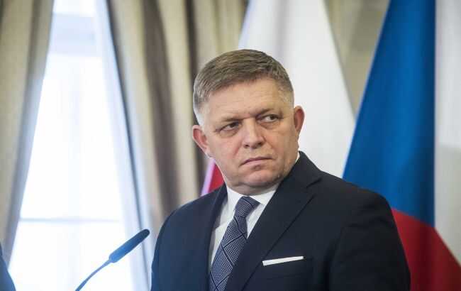 Фицо заявил, что Эстония пыталась помешать его визиту в Россию