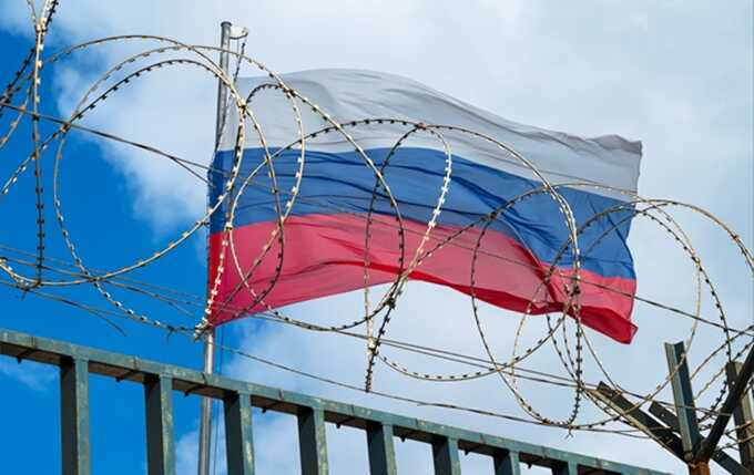 ЕС готовится ввести самый масштабный пакет санкций против России