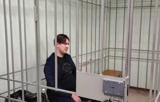 Младшему сыну Егоровых продлили арест по делу о мошенничестве