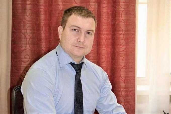 Вице-губернатора Александра Нестеренко обвинили в превышении полномочий и задержали