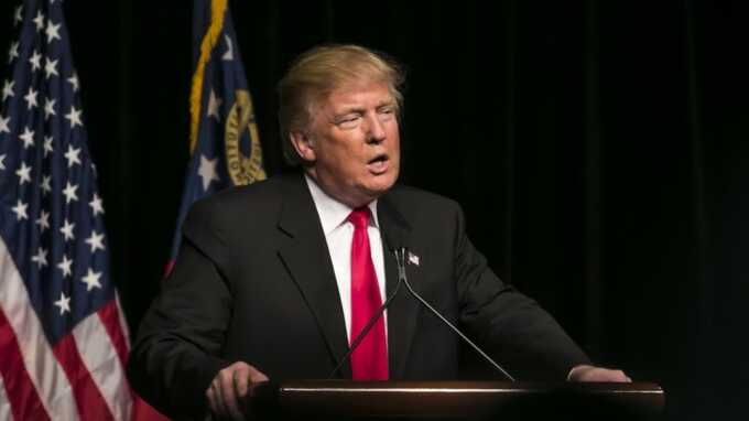 Трамп похвалил Илона Маска, назвав его «выдающимся человеком»