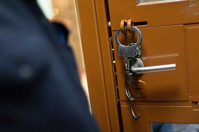 Заместитель начальника колонии в Татарстане попался на взятке смарт-часами