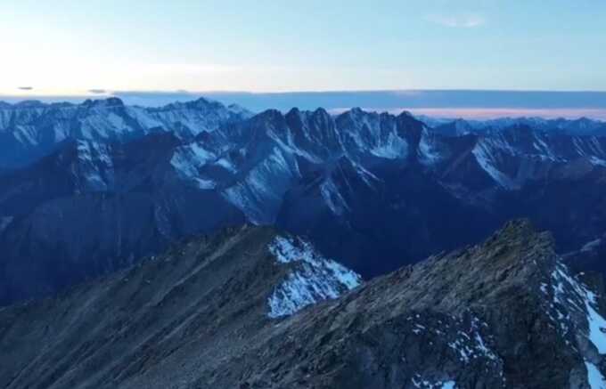 Турист сорвался со скалы в Башкирии во время фотосессии и погиб