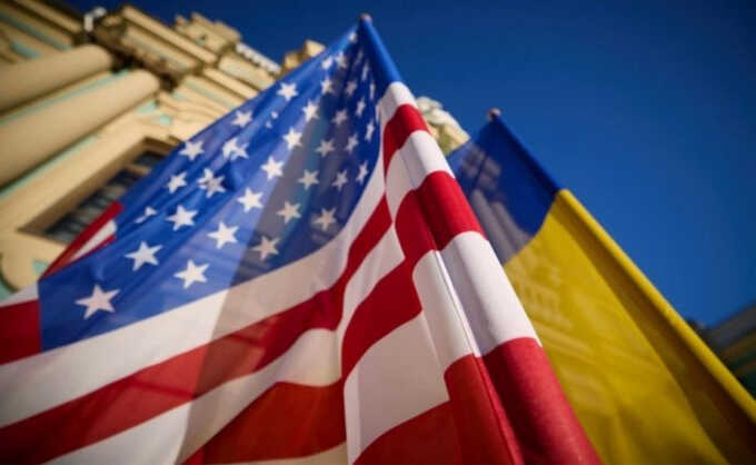 США прекращают бесплатную военную помощь Украине