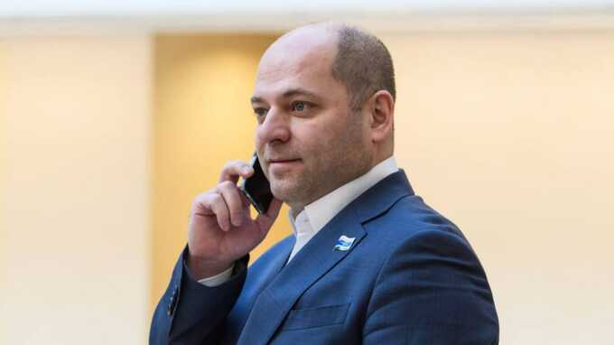 Скандал не помеха: Гаффнер рвётся обратно во власть