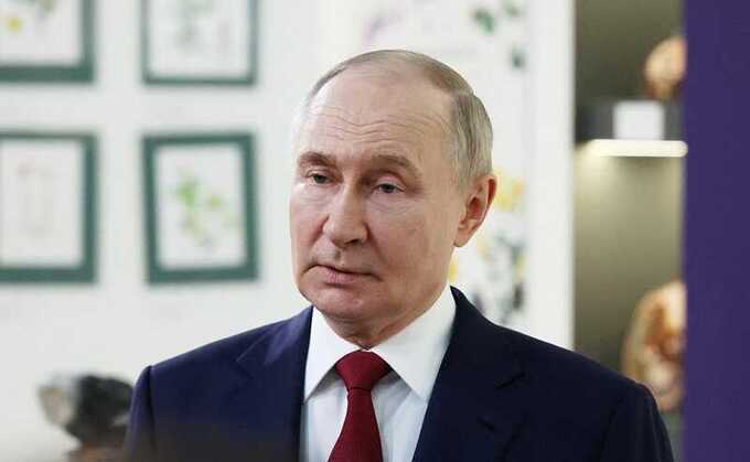 Владимир Путин прибыл в Магадан перед встречей с Трампом